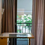 Moon By Halu! Seafront 3-bedroom 公寓