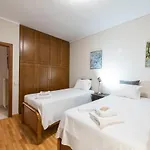 公寓 Moon By Halu! Seafront 3-bedroom 塞萨洛尼基