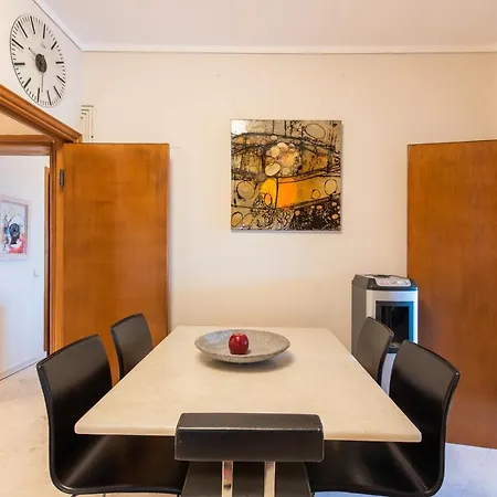 Moon By Halu! Seafront 3-bedroom Apartament *