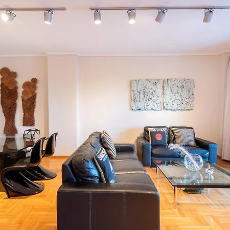 Moon Seafront 3-bedroom By Halu! Apartment Thessaloniki