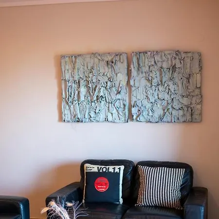 Apartment Moon Seafront 3-bedroom By Halu! *