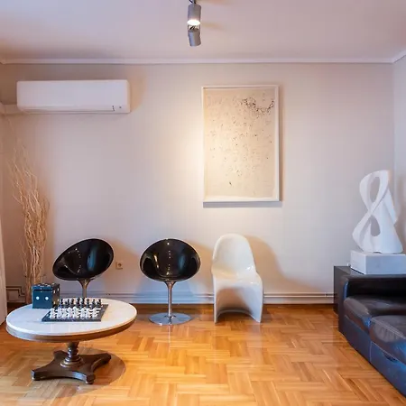 Moon Seafront 3-bedroom By Halu!