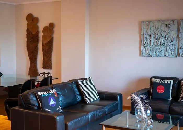 公寓 Moon By Halu! Seafront 3-bedroom 塞萨洛尼基